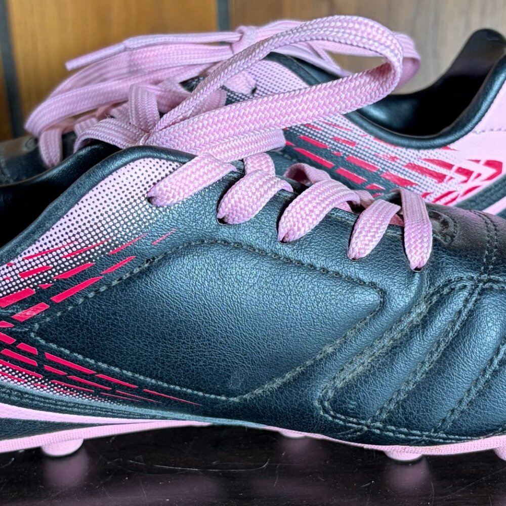 Brava Soccer Girl Racer 3 Soccer Cleats Black Pink Sz 2 - EUC - Picture 4 of 9